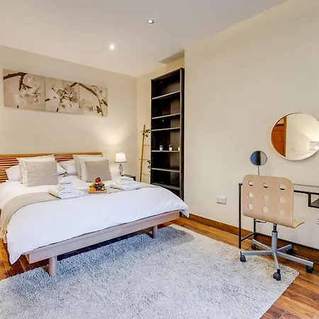 Entire Family Home - 2Bd2Bth Central Earl'S Court London Exterior photo